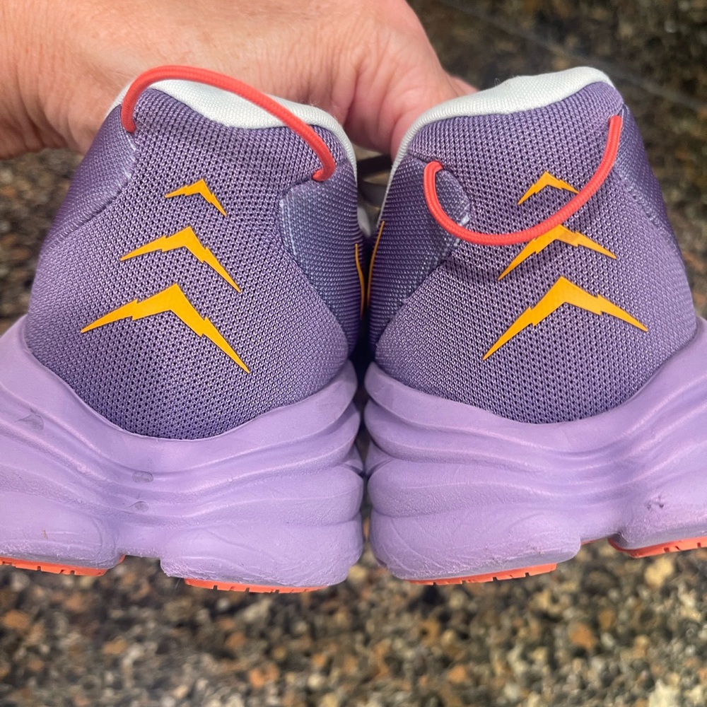 Hoka Light Blue and Purple Running Shoes rincon3 size 8.5 - Picture 8 of 9